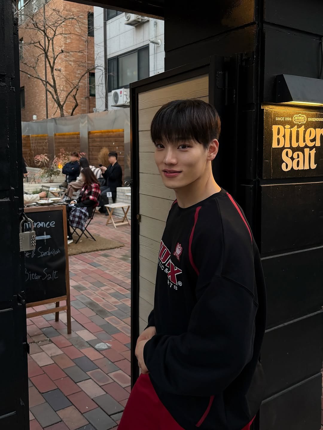 Photo shared by 임득균 on April 04, 2026 tagging @hdex__official. May be an image of one or more people, turtleneck and text.