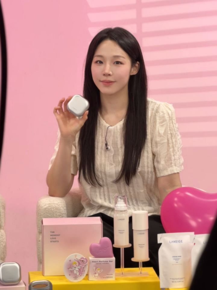 0cean_boutique 게시물 이미지: 오늘도 나 보러와준 밀물이들 고마워요🤍
오늘 정말 유독 많이 와주셔서
진짜 엄청...