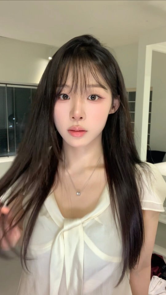 0cean_boutique 게시물 이미지: 묘하게 못생긴 날 메이크업💔