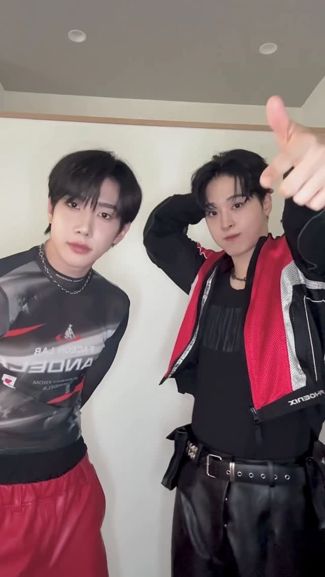 0nepact 게시물 이미지: 𝑪𝒐𝒑𝒊𝒏𝒆𝒔❤️

#ONEPACT #원팩트
#JONGWOO #SEONGMIN