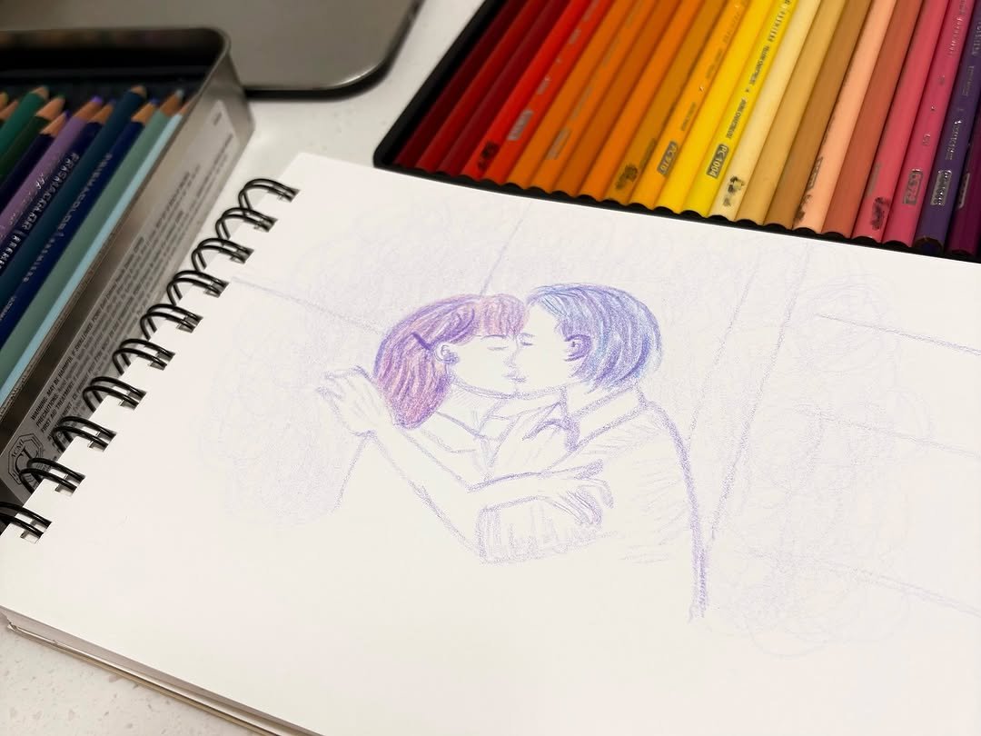 Photo by 이로아 on November 18, 2025. May be an illustration.