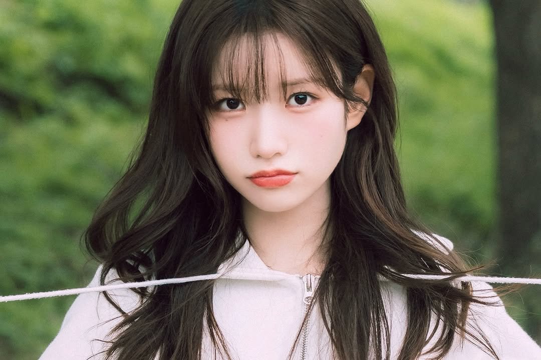 Photo shared by 이로아 on October 21, 2025 tagging @niji._film.