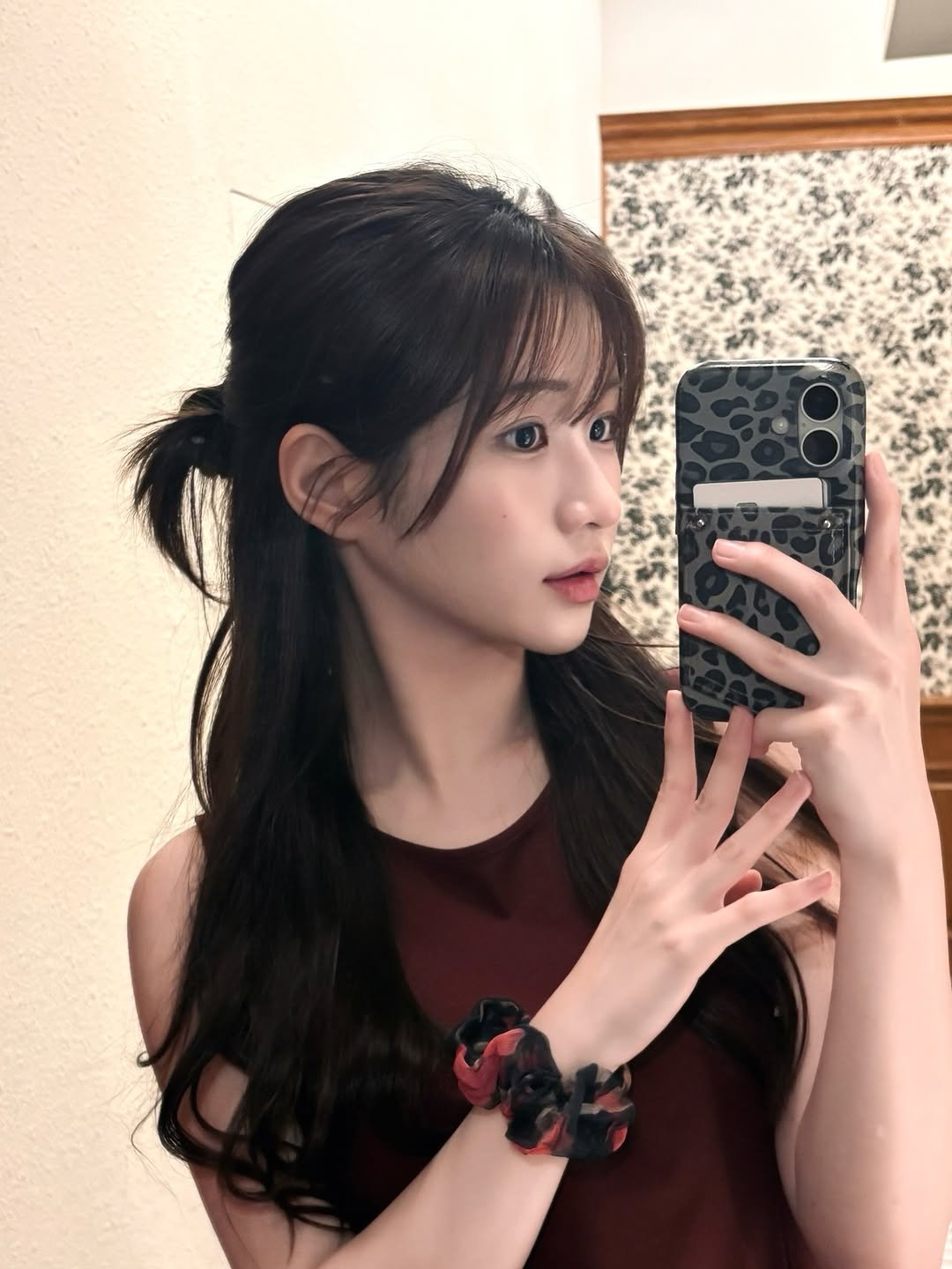 0uroa 게시물 이미지: 벌써 올해의 반이 지났다니•••