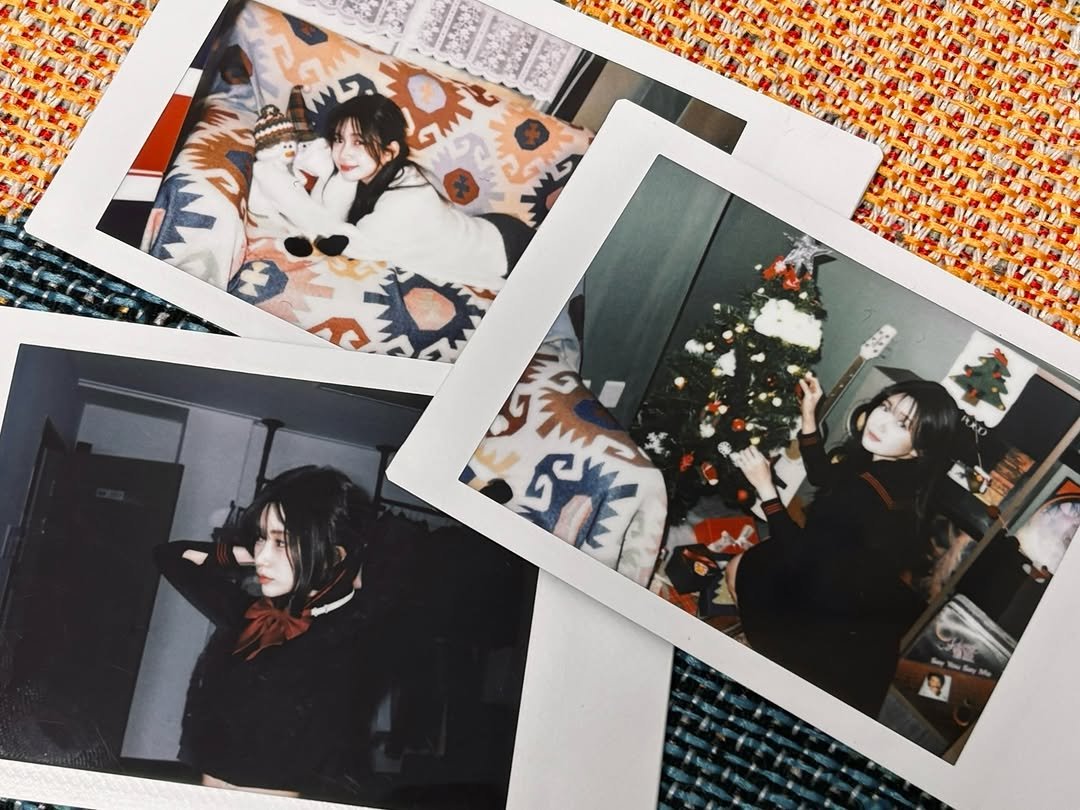 Photo by 이로아 on December 06, 2025. May be an image of polaroid.