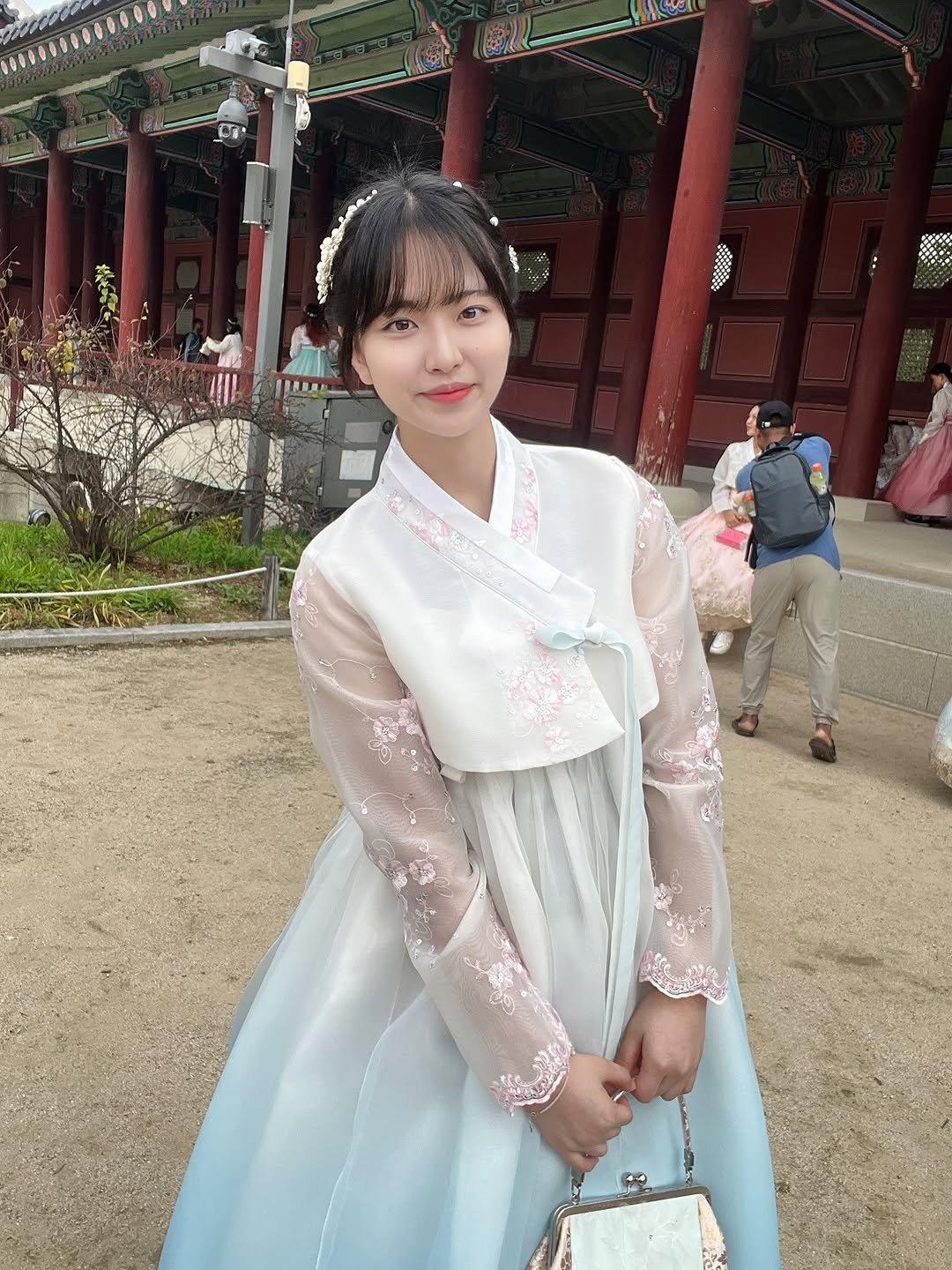 Photo by 지음 on October 09, 2025.