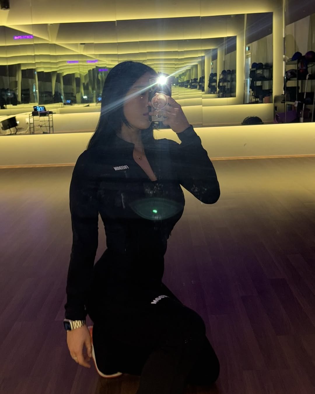 1.7.o_fit_ 게시물 이미지: 피드 오랜만〰️〰️〰️〰 
오능도 배고푸고 히ㅁ든 하루 ㅇrzrzr ....