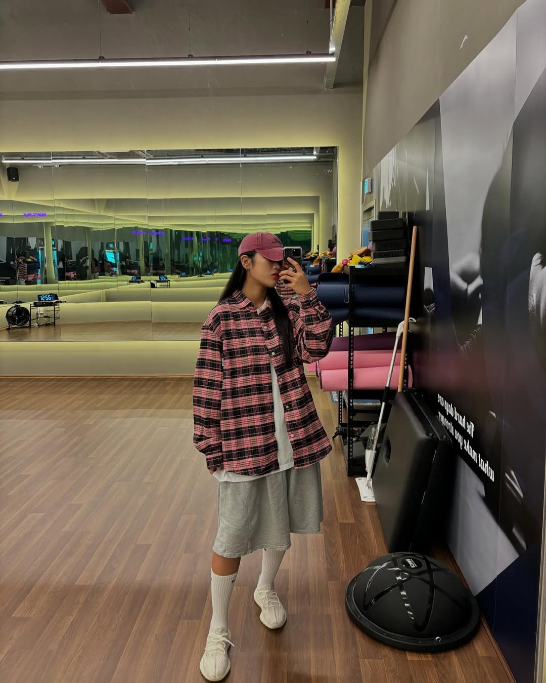 1.7.o_fit_ 게시물 이미지: 핑끄 핫 ㄱ.걸.이 되고시픈. 지갸오ㅓ〰️〰️〰️〰