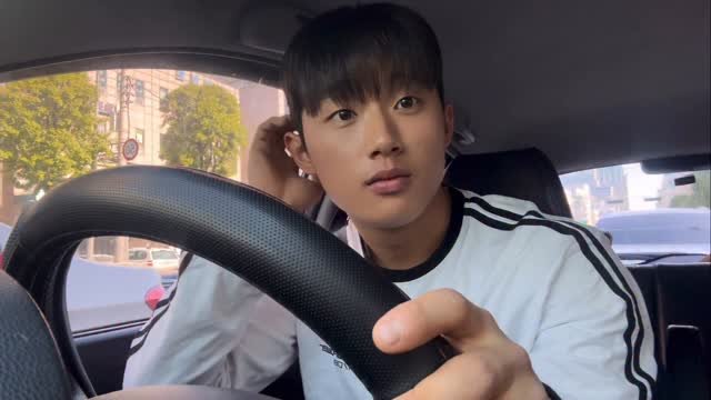 10.9ys 게시물 이미지: 테토남 맞아요🙂↕️
#인천 #03년생 #부평 #23 #22 #홍대 #추천...