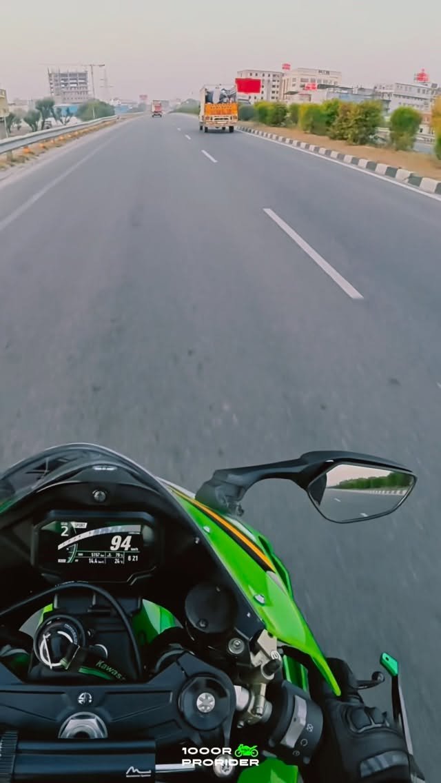 1000r_prorider 게시물 이미지: one of my fav song ❤️‍🩹 #zx10r...