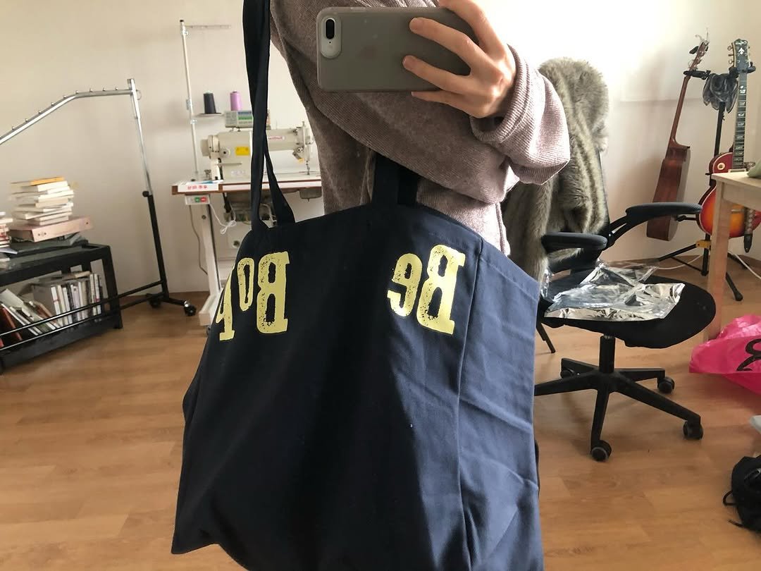 Photo shared by kimyoung on October 30, 2025 tagging @ertr_____. May be an image of text.