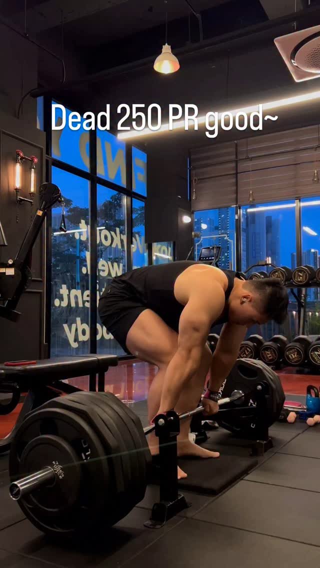10rep 게시물 이미지: 데드 250 탈환 

구웃 ㅇㅅㅇ 

#deadlift 
#backday
#데드리프트