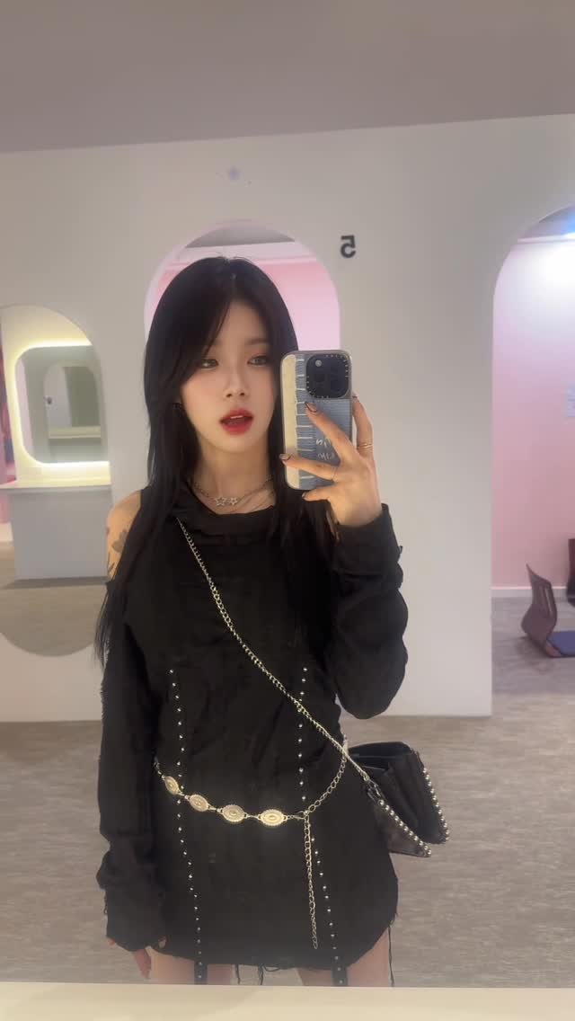 155_kg 게시물 이미지: 차막히고 , 애인 기다리고 , 슈퍼마켓 가서 줄서고, 영화 관람 기다리는게 버리는...