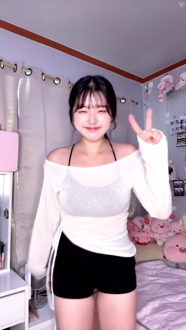 168._.02 게시물 이미지: 안뇽이(๑>< ๑)۶