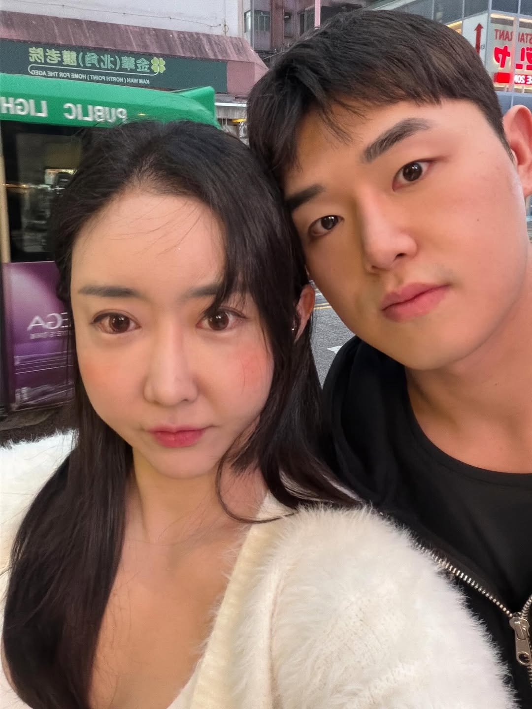 170_taeriny 게시물 이미지: 🖤