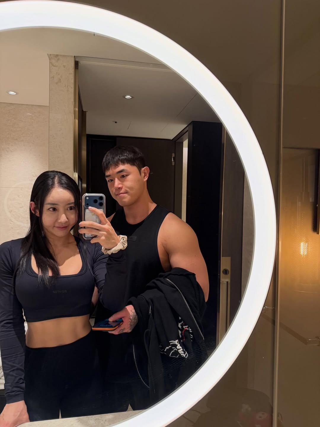 170_taeriny 게시물 이미지: #🦖

매순간 운동이 먼저였는데 어느순간부터 운동은 뒷전
26년은 하고싶은거...