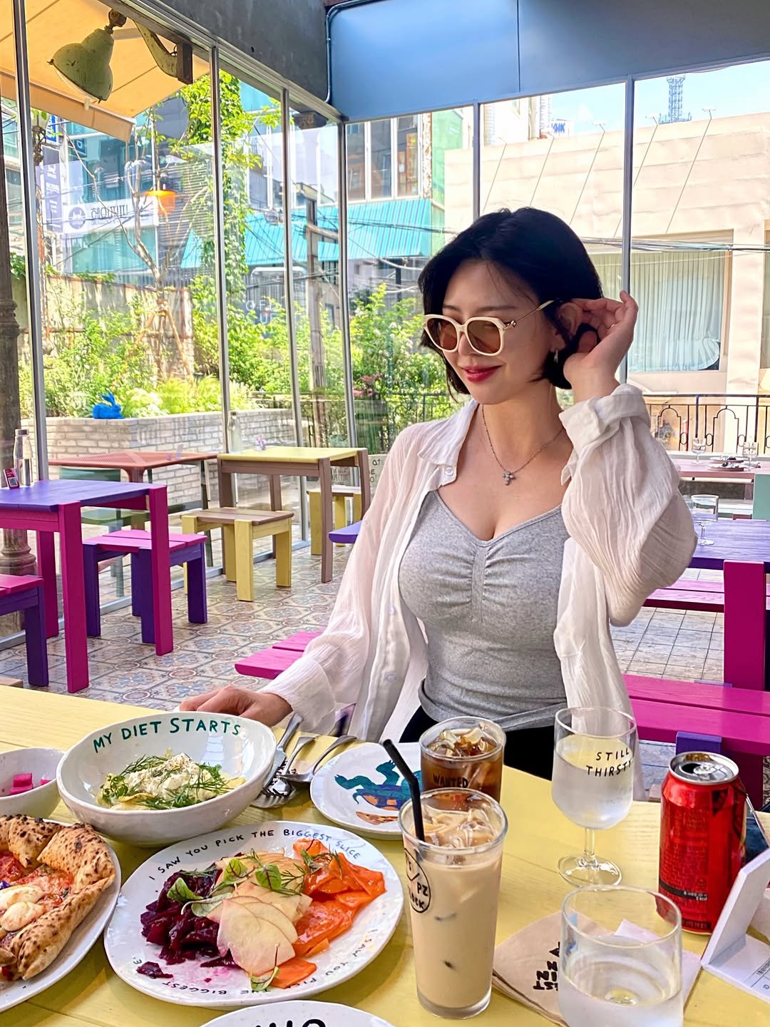 174.8_sky 게시물 이미지: 저도 다녀왔어요❤️ 상수역 피자맛집 PZPZ🍕

화덕에서 피자가 꽃처럼...