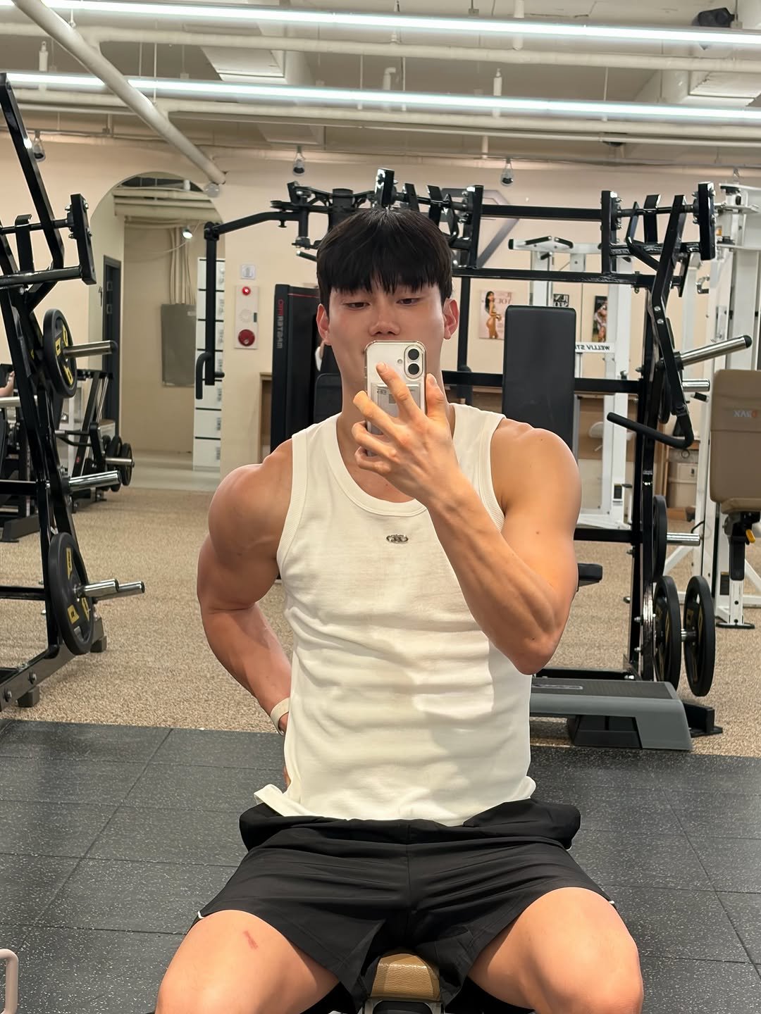 182_jg 게시물 이미지: 시원한 여름 준비 ☀️
휴대하기 편해서 요즘 매일 들고 다니는 필수템👍

#협찬...