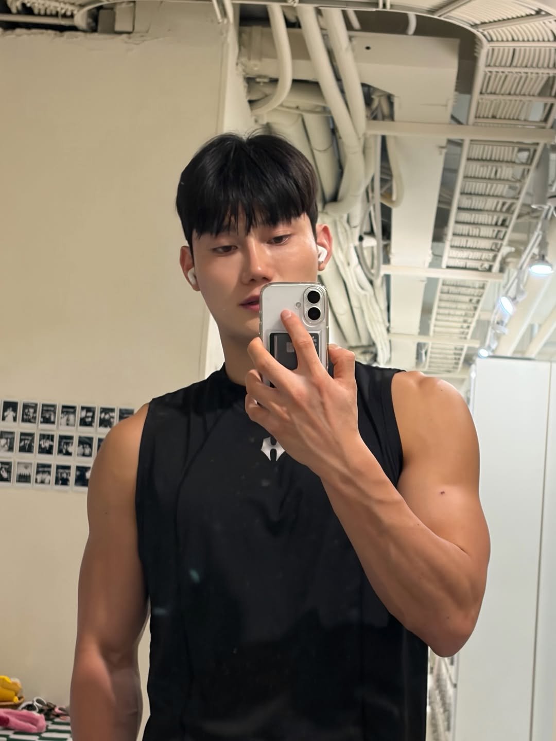 182_jg 게시물 이미지: 요즘 벌크업 될려고 하는지 
군것질이 너무 땡기네…🤣

살크업만...
