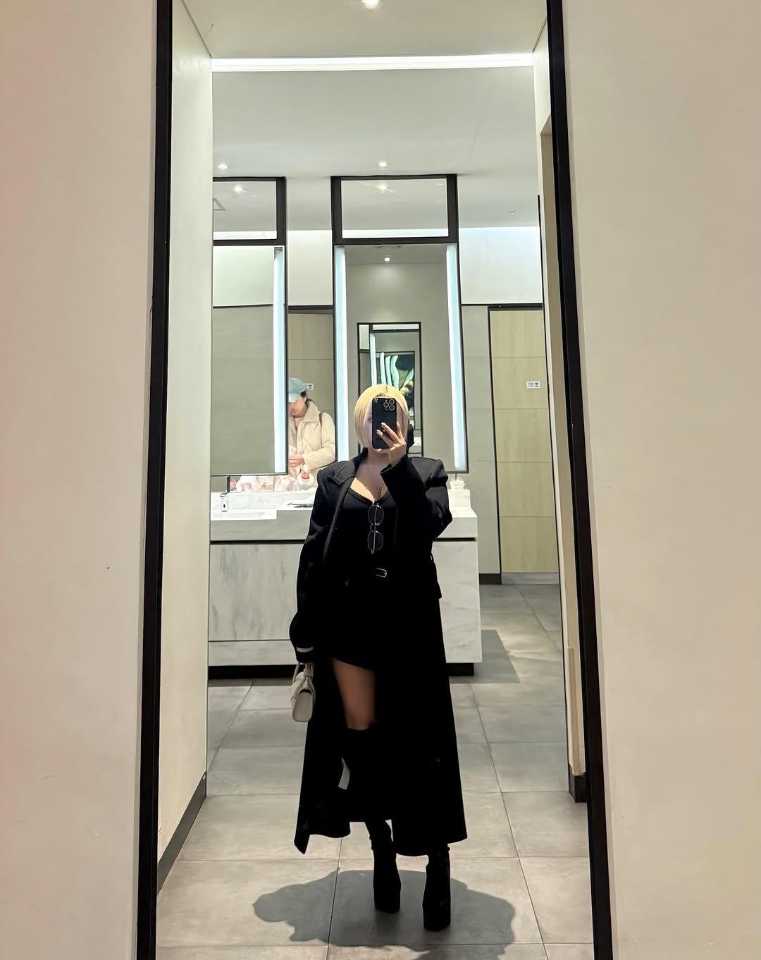 1__48cm 게시물 이미지: 바깥 나들이 🤓