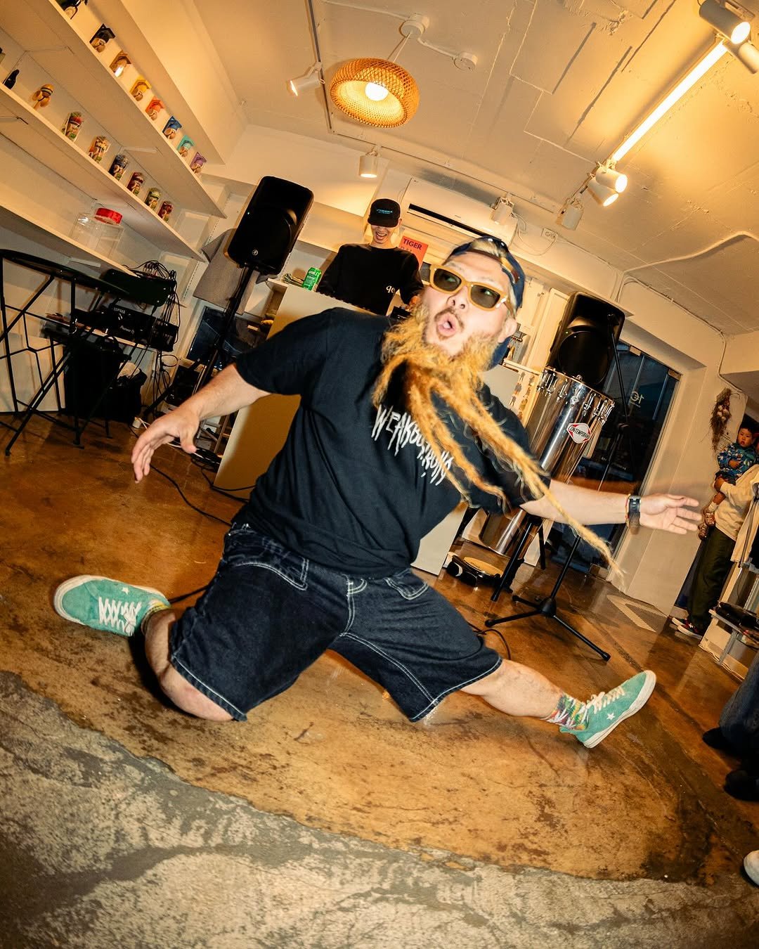 Photo shared by LOOK BEYOND on April 22, 2025 tagging @lookbynd, @onemoretry.seoul, @yee_comefunny, and @1_euro_projects. May be an image of 3 people, people dancing, tambourine, glasses and text.