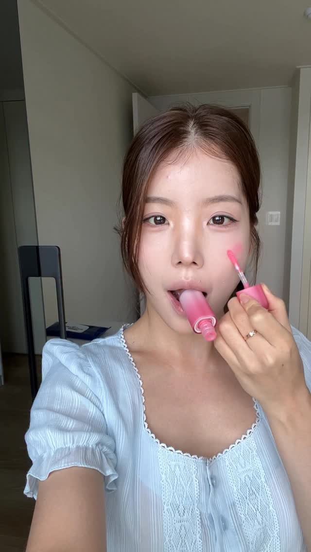 1_jjeong.u 게시물 이미지: 02 페어리슈로 메컵 한방에 다하기...