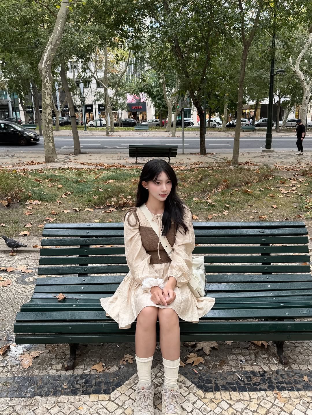 Photo by 🤍🐰🤍 on December 07, 2025. May be an image of duffle coat and miniskirt.