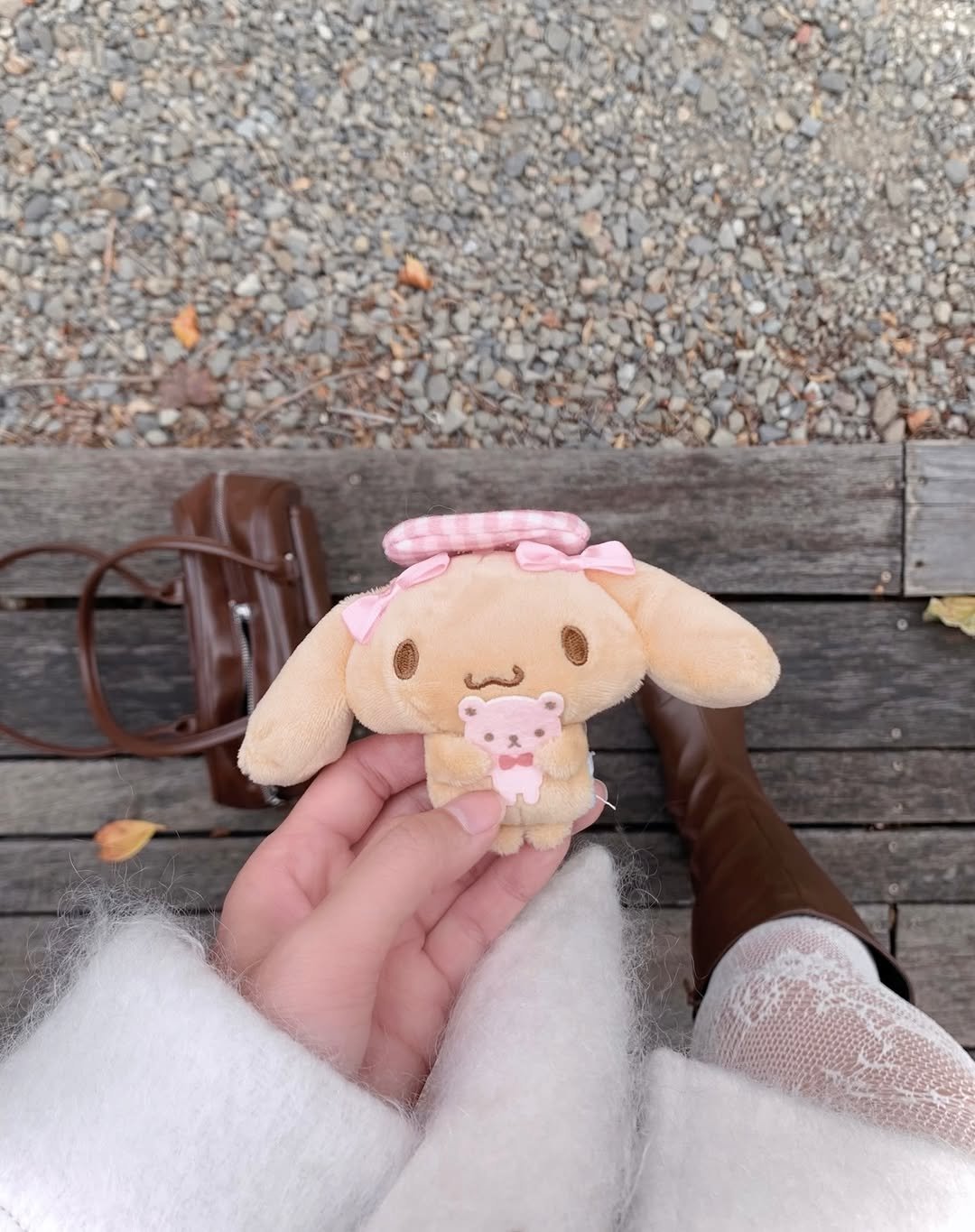 Photo by 🤍🐰🤍 on November 26, 2025. May be an image of duffle coat and text.