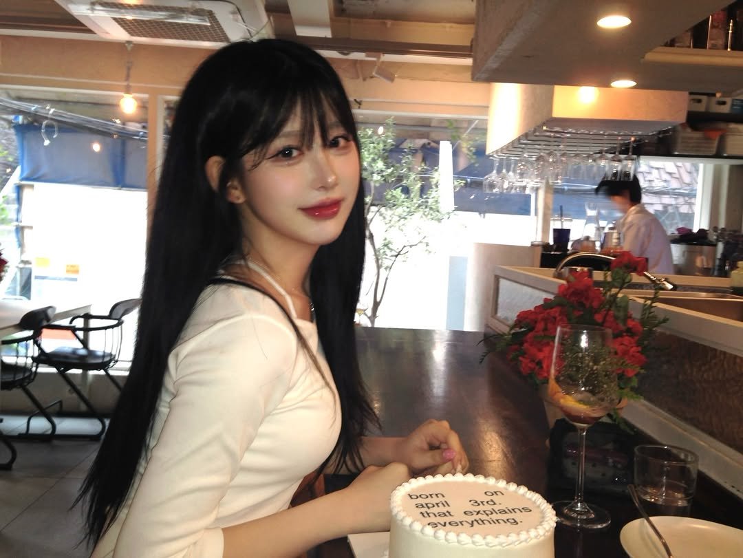 1ovbmi 게시물 이미지: 만이십세!!