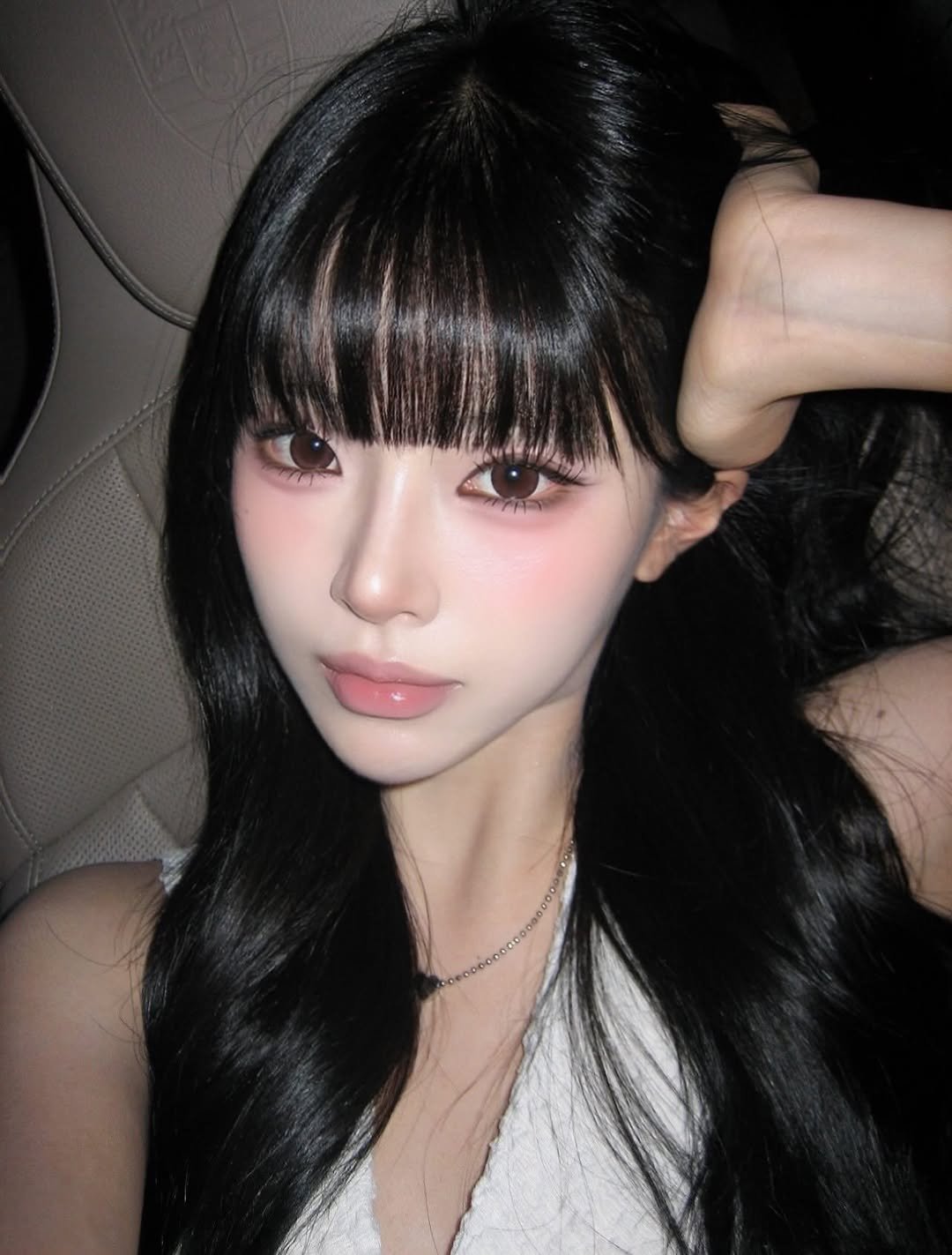1owelly_ 게시물 이미지: 다들 밥 잡쉈어?