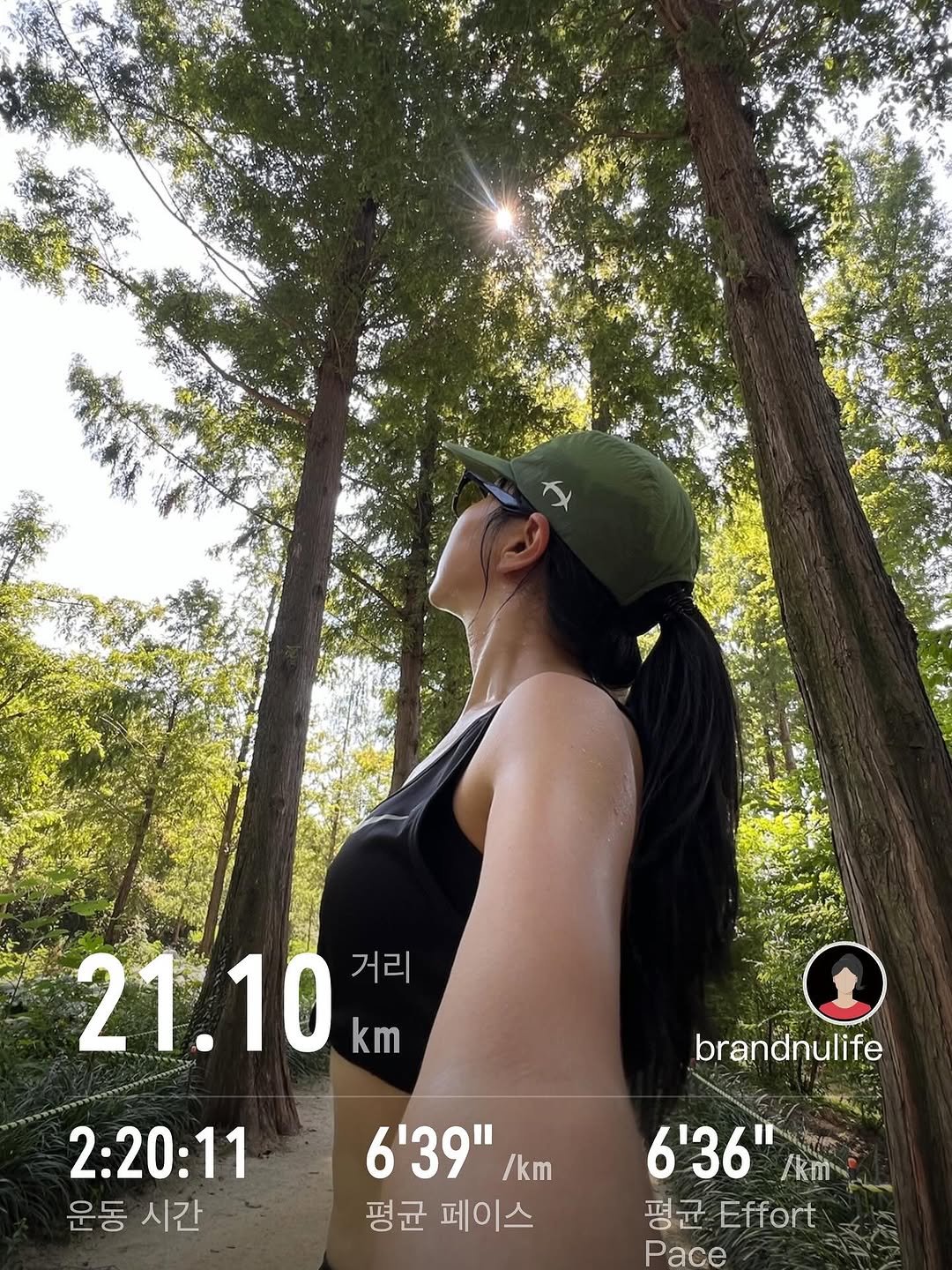20kg_run 게시물 이미지: 말복기념 ! 입추기념 !
하프 뛰었다가 마라톤과 영영 이별할 뻔햇어요🫠

달릴땐...