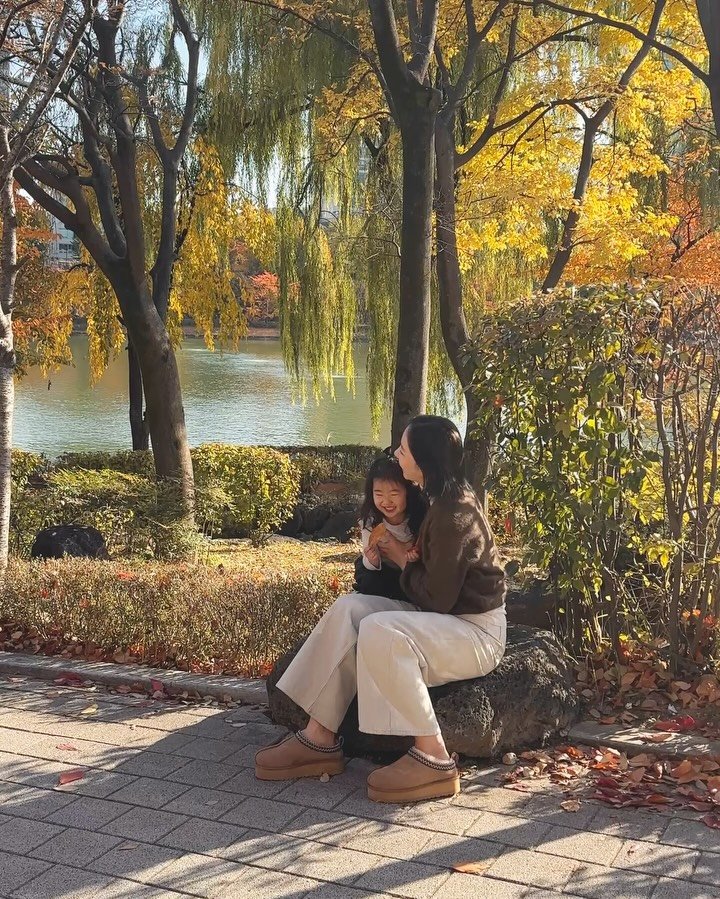 2905_home 게시물 이미지: 아무계획 없이 보낸 오늘하루♥️
오늘 날씨 너~무 좋던데요!!
털옷 입고 나갔다가...