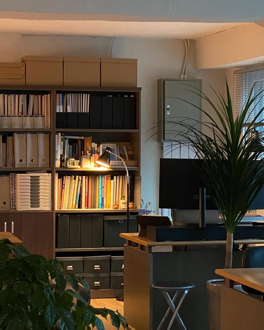 2f_samusil 게시물 이미지: ⠀
안녕하세요, 2층 사무실입니다.
설날 휴무일 안내드립니다!
⠀
설날 휴무일
1월...