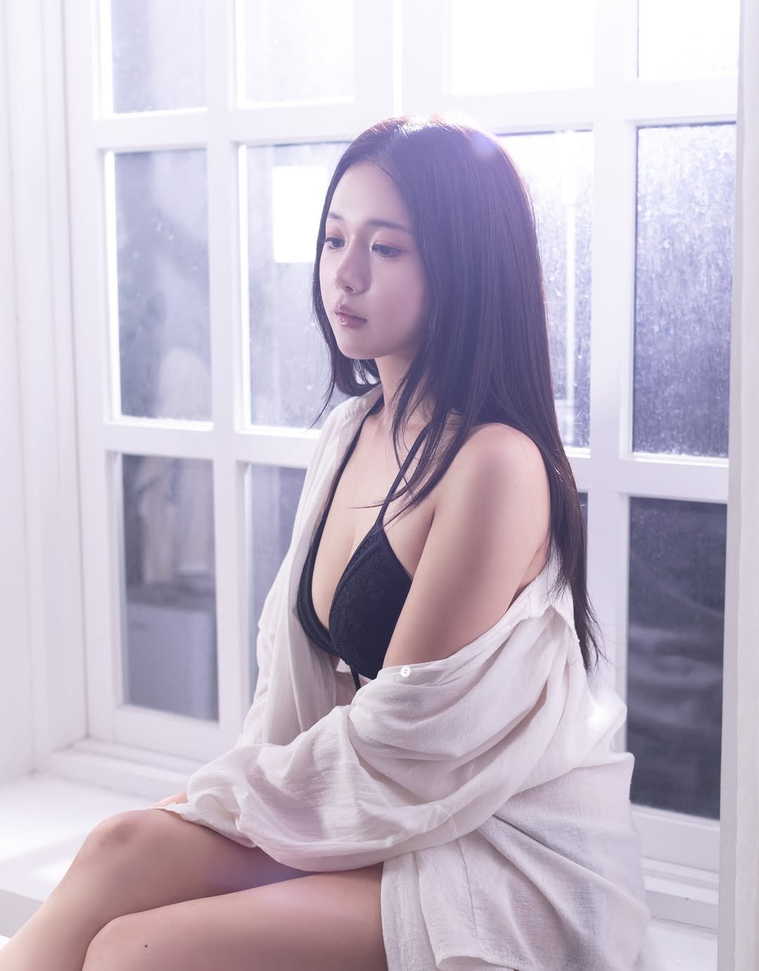 2ioary 게시물 이미지: 정면얼굴정병있는 내 일상,,,🫠

@londondada_official 여기 바지...
