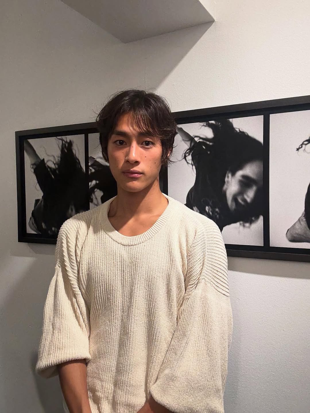Photo shared by 홍태준 TaeJun on October 12, 2025 tagging @sehanism, and @nahes_official. May be an image of one or more people, hair, top, barong, cardigan and text.