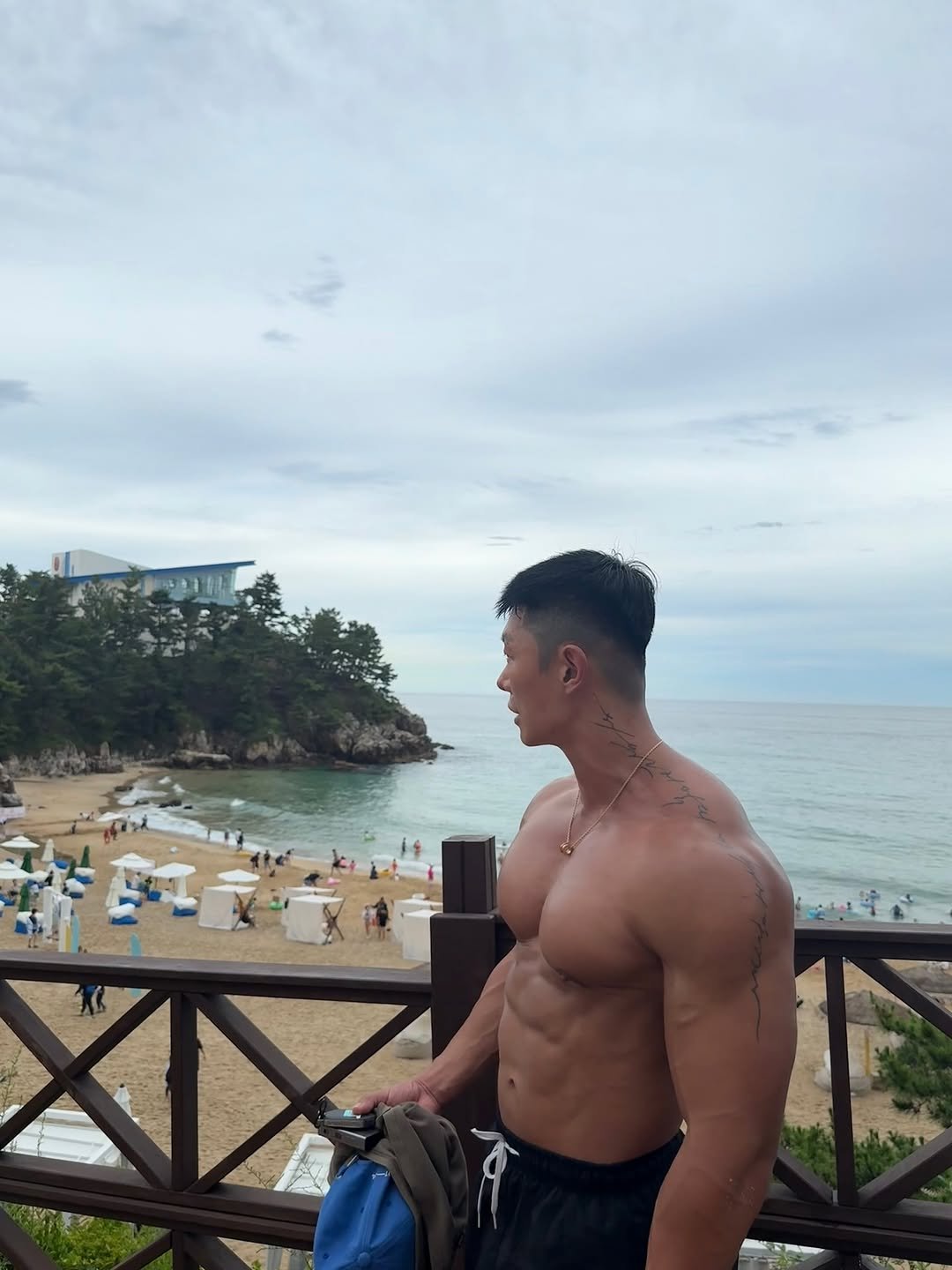 태닝 근육 바다 수영복 여름 summer swimsuit swimwear beach tanning muscle gay Korea