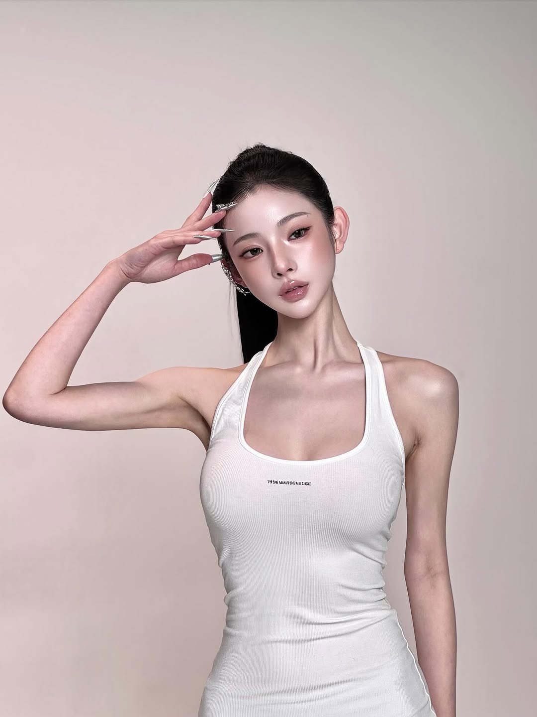 Photo by 권은지 on November 02, 2025. May be an image of slip.