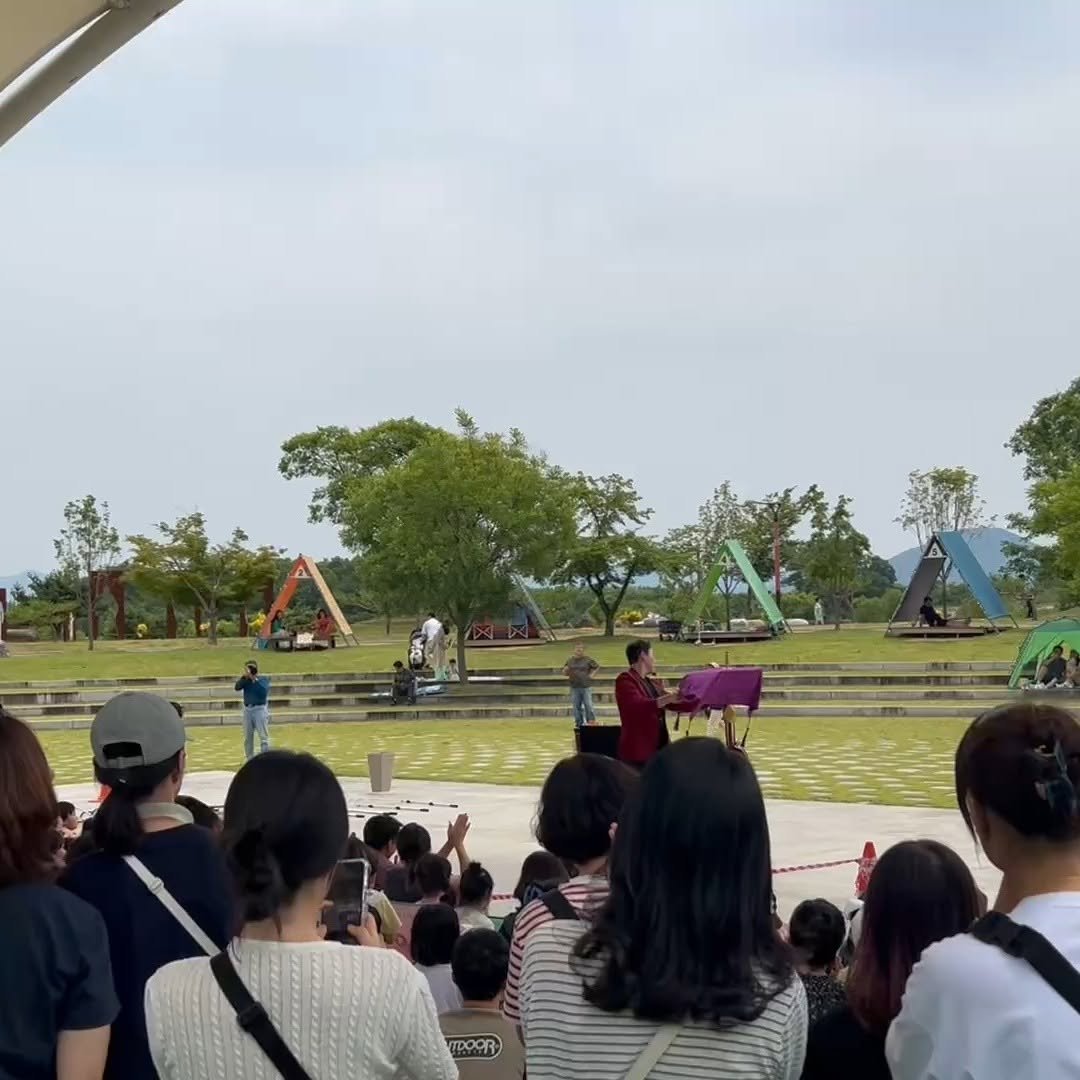 3shmuseum 게시물 이미지: 오늘 삼성현역사문화관은
그야말로 인산인해!
엄청난 인파가 몰려와
역대급 열기 속에...