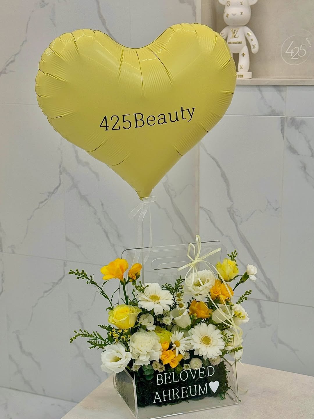 425_lash 게시물 이미지: 친구가 선물해준 꽃💐🌼
이렇게 예쁜 꽃은 처음 보는데 너무 예뻐요.. (〃´𓎟`〃)✿