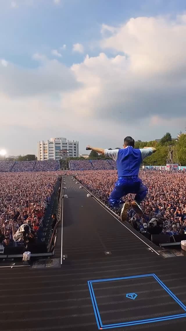 42psy42 게시물 이미지: #싸이흠뻑쇼2025 #summerswag2025
#250823 #광주1공...