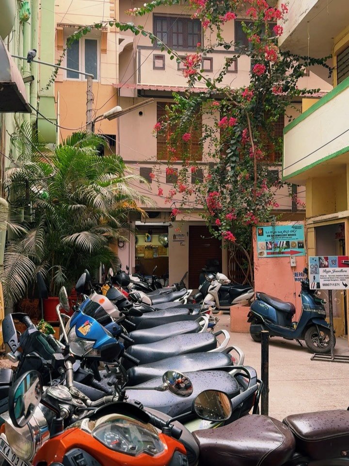 460 게시물 이미지: Photos and moving postcards of India from my...