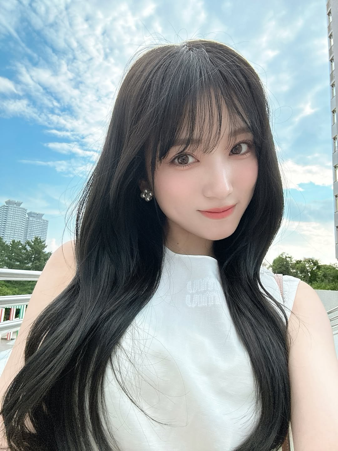 75_yabuki 게시물 이미지: あ、黒髪にしました💇🏻‍♀️