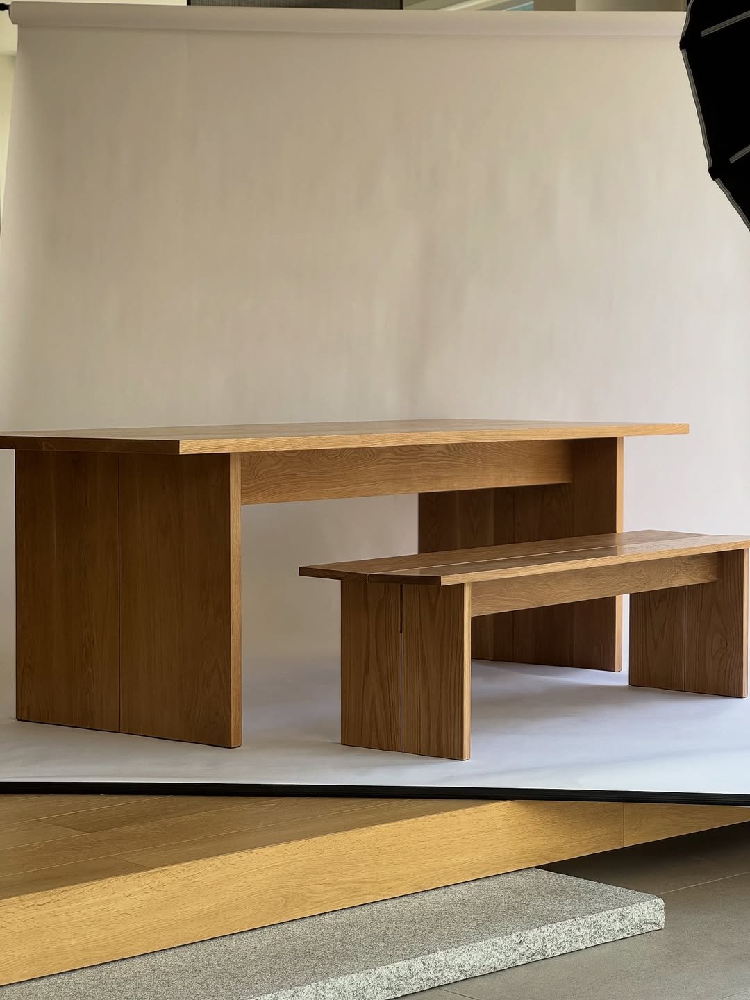 Photo shared by 십삼도씨 on November 20, 2025 tagging @87degrees_.