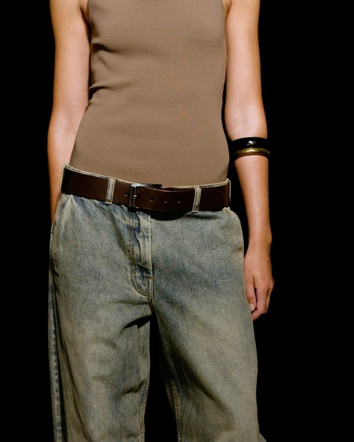 8DIVISION 게시물 이미지: @entire_studios의 25FW 컬렉션과 유니폼라인이 도착하였습니다....