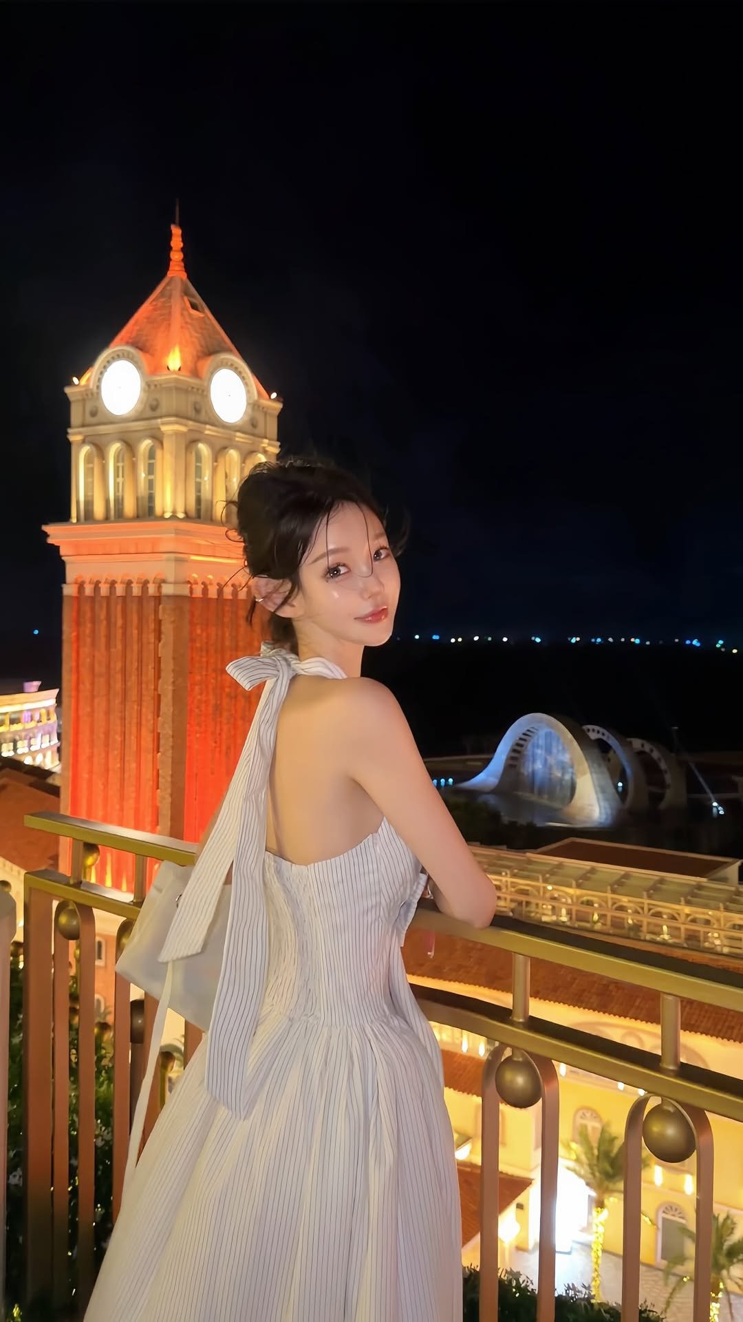 8_jjini 게시물 이미지: Golden moments, 🏰⋰˚✩ 🎀🪽