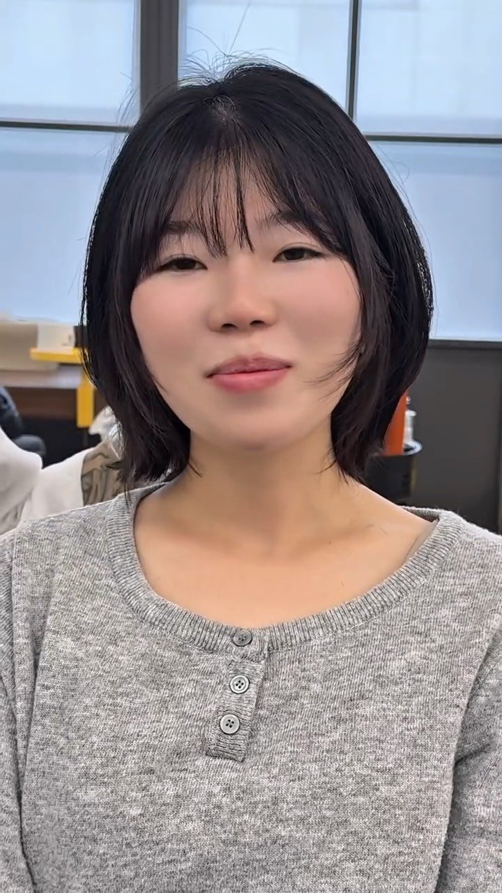 92sang_ 게시물 이미지: 안녕하세요 태상원장입니다🥹
.
얼굴에 각진 부분들을 부드럽게 커버 해줄 수 있는...