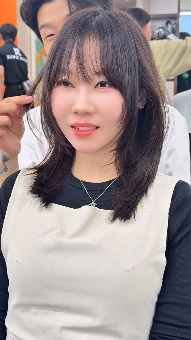 92sang_ 게시물 이미지: 안녕하세요 태상원장입니다🙇🏻‍♂️
.
고객님은 반복적인 매직과 염색 시술로 인해...