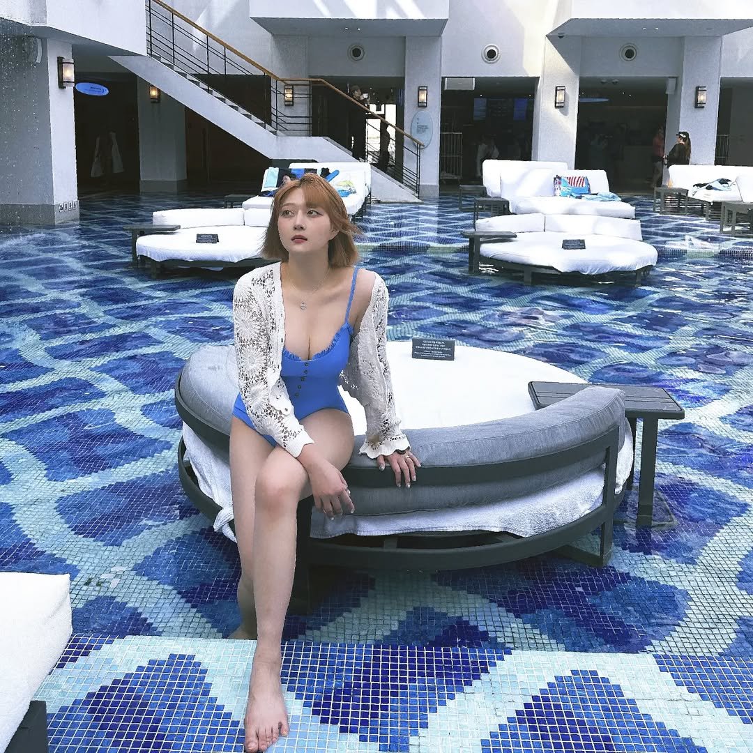 Photo shared by 키키야𖤐 on February 25, 2023 tagging @nubra_korea.