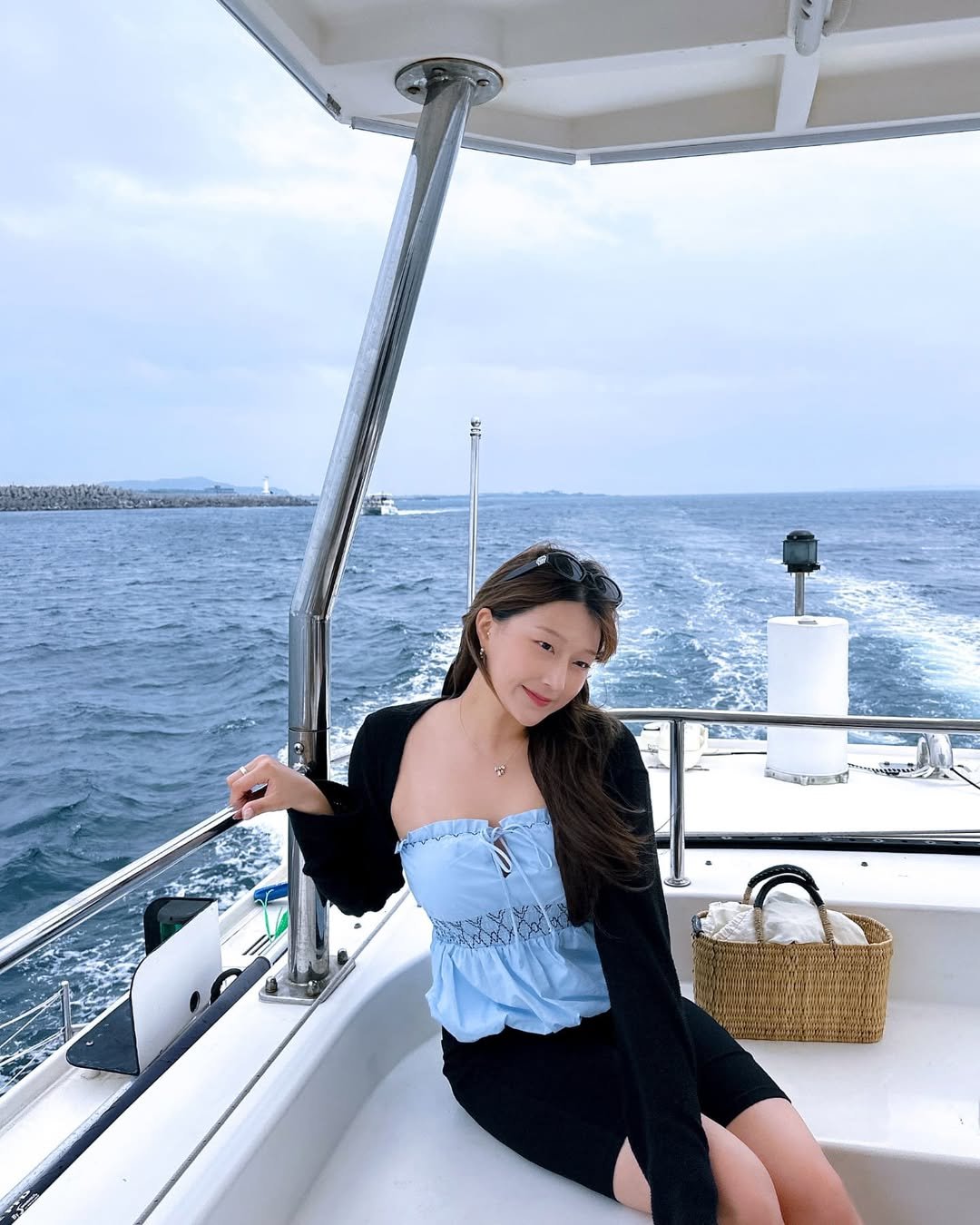 Photo shared by 키키야𖤐 on June 19, 2024 tagging @m1971yachttour.