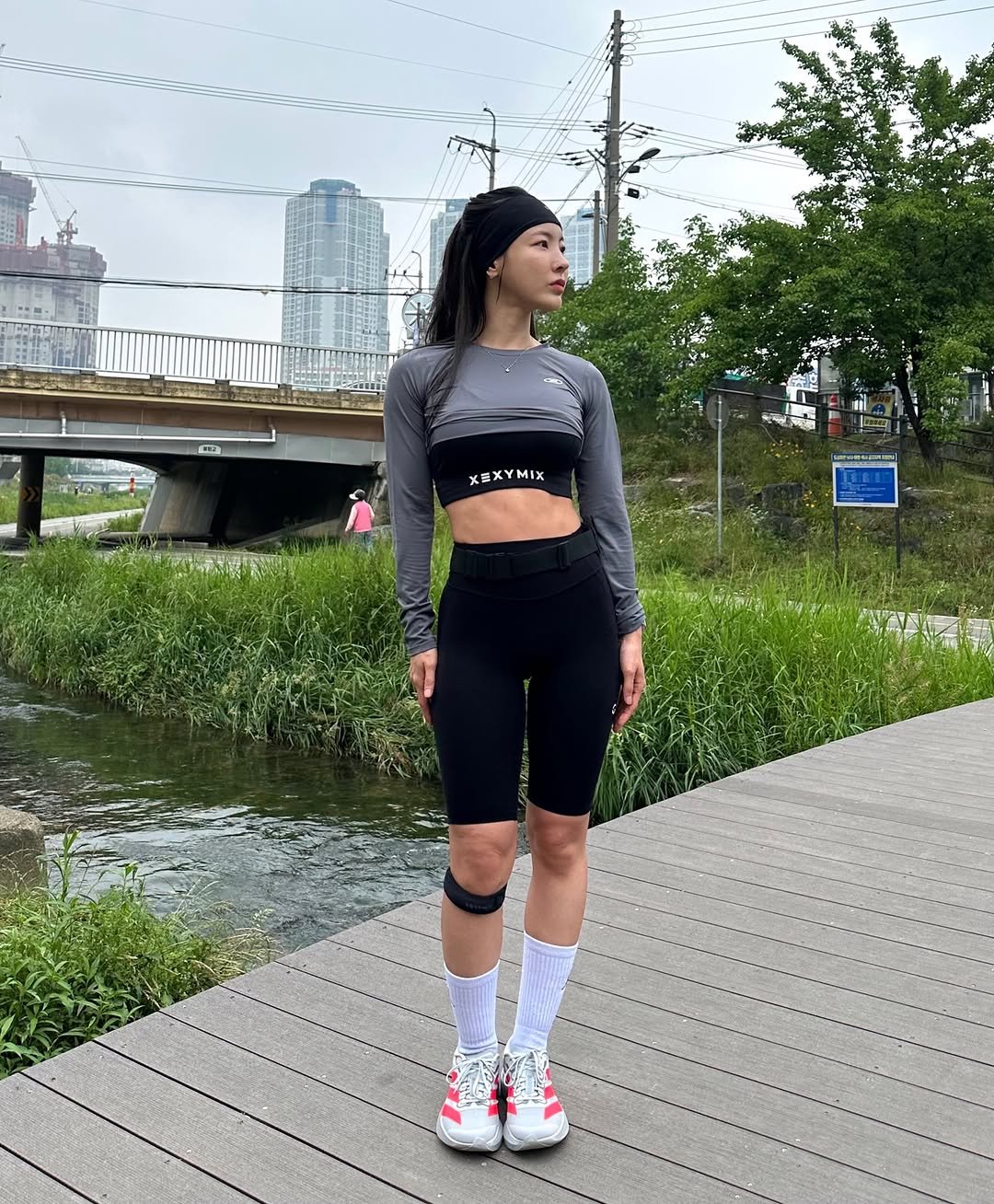 Aaar_jo 게시물 이미지: #런닌이 
2키로도 간신히 뛰고
8초대로 뛰어도 호흡 안잡혔던 내가
낮에 뛰니깐...