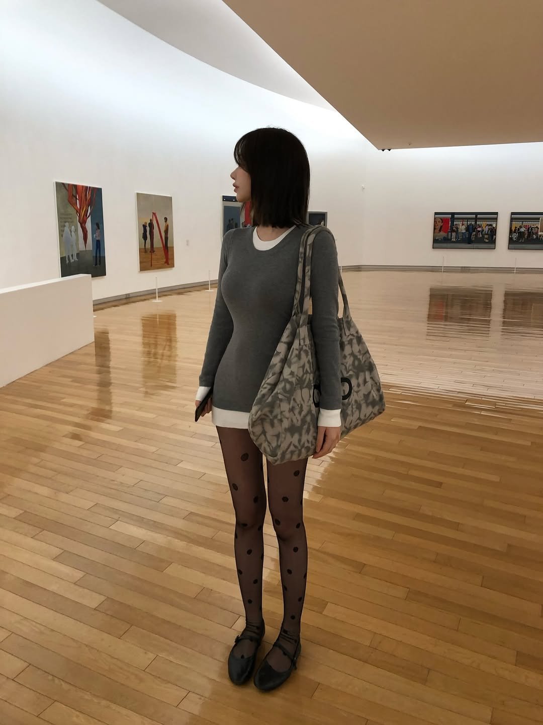 Photo by 백여경 on February 12, 2026. May be an image of standing and text.